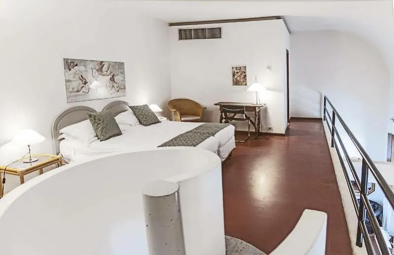 Hotel Palazzo Ricasoli フィレンツェ 4*,